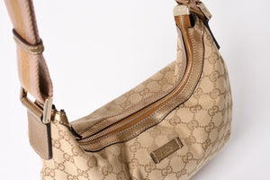 極美品 GUCCI グッチ GGクリスタル ショルダーバッグ GGキャンバス ホーボー 181092 1669 ベージュ ゴールド金具 中古 4a004959