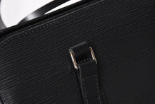 画像をギャラリービューアに読み込む, 極美品 LOUIS VUITTON ルイヴィトン パピヨン30 GM ハンドバッグ M52862 エピ シルバー金具 筒型 中古 4a004963