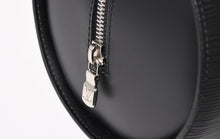 画像をギャラリービューアに読み込む, 極美品 LOUIS VUITTON ルイヴィトン パピヨン30 GM ハンドバッグ M52862 エピ シルバー金具 筒型 中古 4a004963