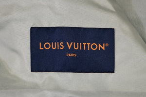 新品同様 LOUIS VUITTON ルイヴィトン 23AW ボンバージャケット RM232 MO6 HPB71W サイズ58 チェーンステッチ グリーン系 中古 4b012721