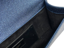 Load image into Gallery viewer, 極美品 SAINT LAURENT サンローラン メタリック ロゴ クラッチバッグ ブルー レザー ゴールド金具 中古 4b011249