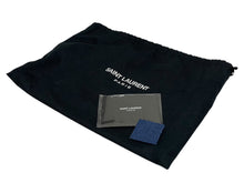 Load image into Gallery viewer, 極美品 SAINT LAURENT サンローラン メタリック ロゴ クラッチバッグ ブルー レザー ゴールド金具 中古 4b011249
