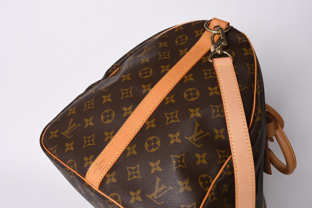 Very good condition LOUIS VUITTON Keepall 55 Boston bag V1 0920 Monogram Brown Gold hardware Used 4a000764