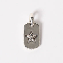 画像をギャラリービューアに読み込む, 極美品 CHROME HEARTS クロムハーツ DT TNY STAR タイニースター ドッグタグ ペンダントトップ 重量約3.43g シルバー925 中古 4a005377