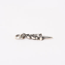 画像をギャラリービューアに読み込む, [USED/中古]CHROME HEARTS クロムハーツ ペンダントトップ #5 DAGGER CHARM シルバー シルバー925 Aランク 中古 4a005386