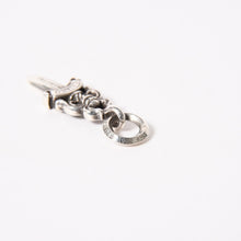 画像をギャラリービューアに読み込む, [USED/中古]CHROME HEARTS クロムハーツ ペンダントトップ #5 DAGGER CHARM シルバー シルバー925 Aランク 中古 4a005386