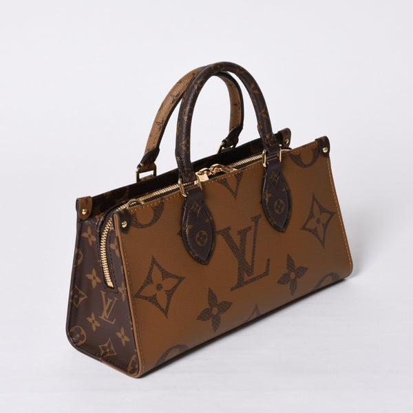 New and unused LOUIS VUITTON On the Go EW 2WAY bag M46653 Monogram Giant Reverse Brown Used 4a000739
