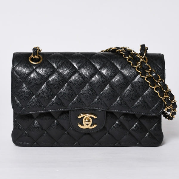 極美品 CHANEL シャネル マトラッセ23 Wフラップ Wチェーンショルダーバッグ ランダム番台 キャビアスキン ブラック 中古 4a000775