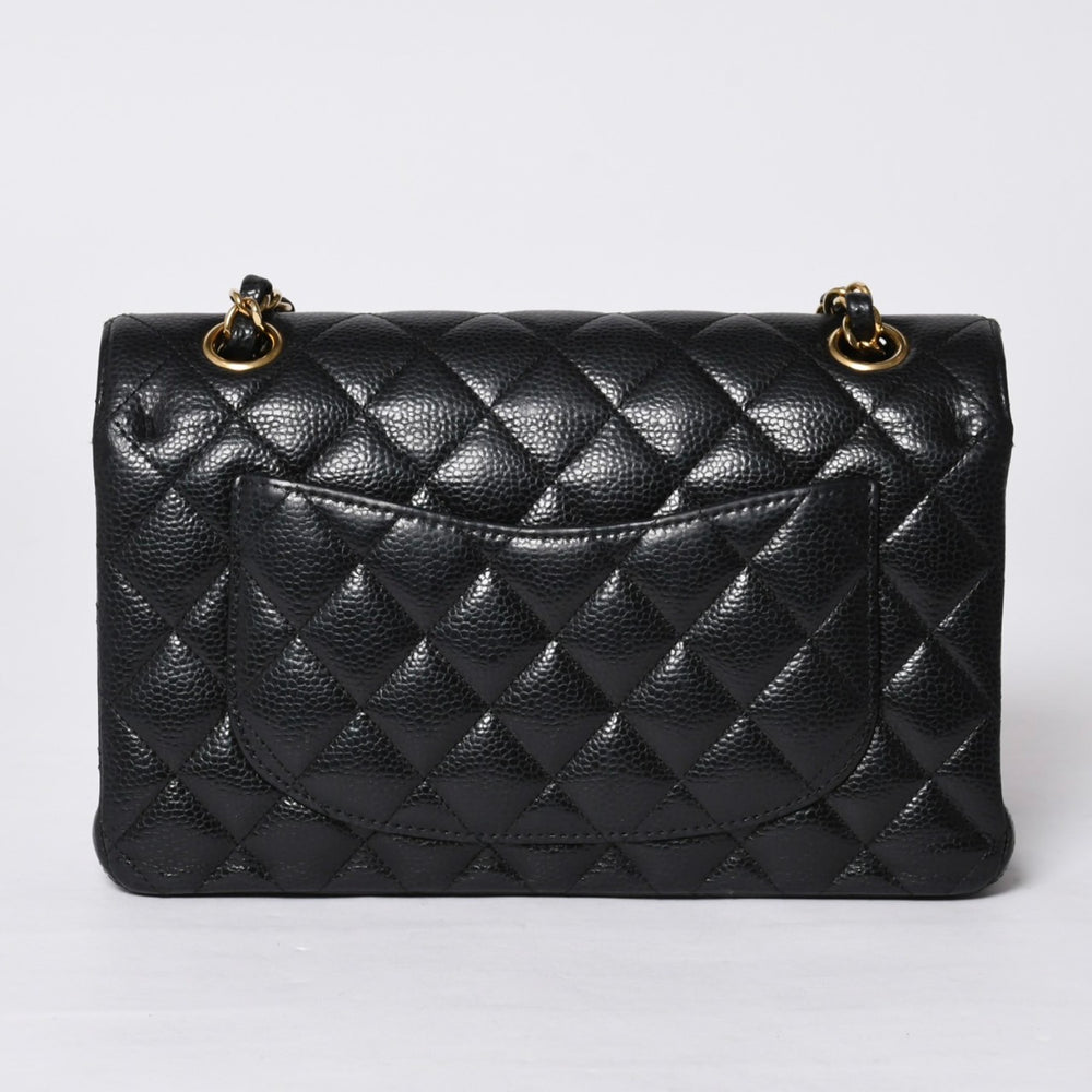 極美品 CHANEL シャネル マトラッセ23 Wフラップ Wチェーンショルダーバッグ ランダム番台 キャビアスキン ブラック 中古 4a000775