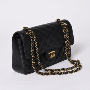 極美品 CHANEL シャネル マトラッセ23 Wフラップ Wチェーンショルダーバッグ ランダム番台 キャビアスキン ブラック 中古 4a000775
