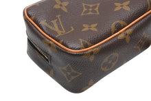 Load image into Gallery viewer, 極美品 LOUIS VUITTON ルイヴィトン トゥルース ワピティ ポーチ M58030 モノグラム ブラウン PVC レザー 中古 4b013204
