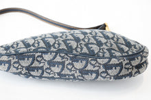 画像をギャラリービューアに読み込む, 新品同様 CHRISTIAN DIOR クリスチャンディオール トロッター サドルバッグ ワンショルダーバッグ サドルポーチ ネイビー 中古 4b013359