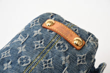 Load image into Gallery viewer, LOUIS VUITTON ルイヴィトン モノグラムデニム バギーPM ショルダーバッグ ワンショルダー M95049 インディゴブルー 美品 中古 4b013419