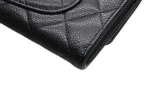 Load image into Gallery viewer, CHANEL シャネル クラシック フラップウォレット 長財布 AP0241 ランダム番台 ココマーク キャビアスキン ブラック 美品 中古 4b013195