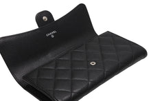 Load image into Gallery viewer, CHANEL シャネル クラシック フラップウォレット 長財布 AP0241 ランダム番台 ココマーク キャビアスキン ブラック 美品 中古 4b013195