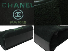 Load image into Gallery viewer, CHANEL シャネル ドーヴィルGM トートバッグ 26番台 ココマーク ボア レザー グリーン 2WAY シルバー金具 美品 中古 4b002659