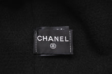 Load image into Gallery viewer, CHANEL シャネル ニットキャップ ニット帽 ビーニー ココマーク カシミヤ ロゴ ブラック ピンク イタリア製 美品 中古 4c071548