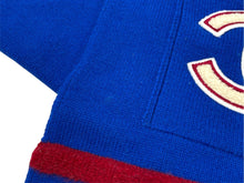 Load image into Gallery viewer, CHANEL シャネル ココマーク カシミヤ マフラー ブルー ホワイト レッド ストール ポケット付き ロゴ 小物 美品 中古 4c071554