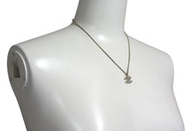 Load image into Gallery viewer, CHANEL シャネル ネックレス ココマーク シルバー メタル ラインストーン C12V刻印 重量6.7g 全長42.5cm 美品 中古 4c075348