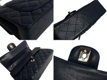 Load image into Gallery viewer, 極美品 CHANEL シャネル チェーンショルダーバッグ マトラッセ23 キャビアスキン ネイビー シルバー金具 24番台 中古 4c075674