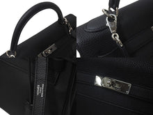 Load image into Gallery viewer, 新品同様 HERMES エルメス ケリー32 内縫い ブラック R刻印 トゴ シルバー金具 ハンドバッグ 2WAY 中古 4c075850