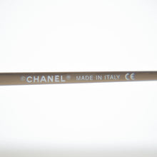 画像をギャラリービューアに読み込む, 極美品 CHANEL シャネル リムレス サングラス メガネ ココマーク 4003 イタリア製 メタル ブラウン サイズ53◻︎19 中古 4b009480