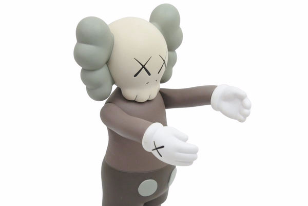 KAWS COMPANION GRAY 2016 MEDICOMTOY KAWS Companion Gray Medicom Toy Art Used 16055