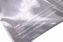 画像をギャラリービューアに読み込む, 個人保管未使用品 KAWS 【マグネット3点セット COMPANION】グレー 21089