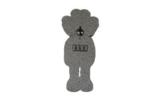 画像をギャラリービューアに読み込む, 新品同様品 KAWS カウズ ENAMEL PIN SET バッチ ピンバッチ ピン アンティーク ピンク ブラック ブルー 中古 21092