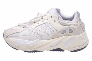 Adidas YEEZY BOOST 700 イージーブースト700 カニエウェスト ANALOG アナログ EG7596 ホワイト US7 25cm 中古 23678