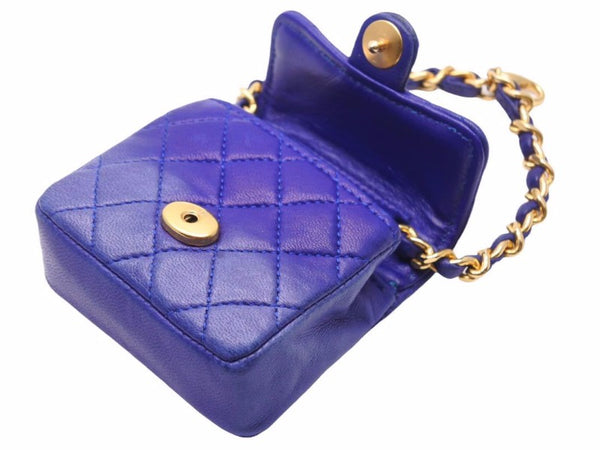 CHANEL シャネル ヴィンテージ ミニミニマトラッセ ポーチ ラムスキン ブルー ゴールド金具 中古 N27272