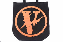 画像をギャラリービューアに読み込む, vlone x fragment ヴィーローン フラグメント 2017ss ヴィンテージ ロゴ バッグ トートバッグ 中古 27874