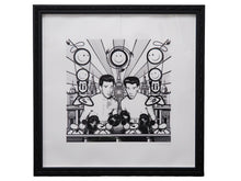 Load image into Gallery viewer, 新品同様 THE LONDON POLICE ロンドンポリス シルクスクリーンペーパー ボクサー 30枚限定 サイン付き 絵画 ポスター 中古 30051
