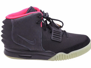 Unused / with black tag NIKE AIR YEEZY 2 Air Yeezy Solar Red 508214-006 Black Sneakers 30346