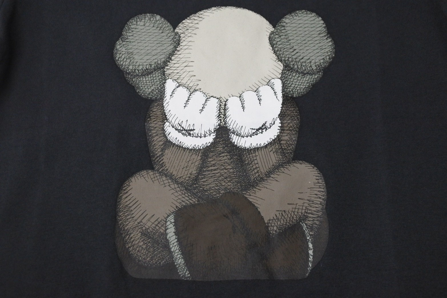 新品未使用 KAWS カウズ UNIQLO ユニクロ KIDS キッズ Tシャツ 半袖T ...