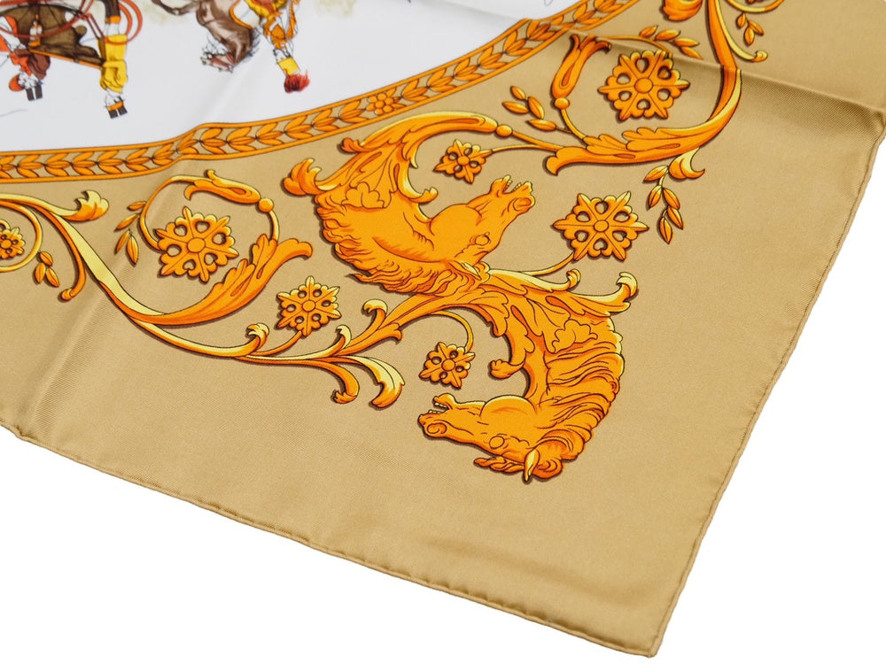 [USED/中古]HERMES エルメス スカーフ カレ90 ロンシャンへの散歩 ベージュ オレンジ 極美品 中古 30989