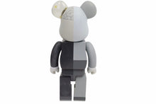 画像をギャラリービューアに読み込む, KAWS カウズ BE@RBRIK グレー COMPANION 人体模型 400% OriginalFake 美品 中古 31534
