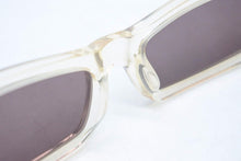 画像をギャラリービューアに読み込む, EMPORIO ARMANI エンポリオアルマー二 サングラス イタリア製 ロゴ クリア ベージュ 615-s 446 51□17 135 中古 34182