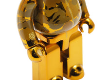 Load image into Gallery viewer, MEDICOM TOY × BAPE メディコムトイ × ベイプ カモシャーク 超合金 フィギュア ゴールド 美品 中古 36918