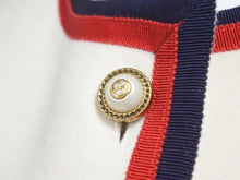 画像をギャラリービューアに読み込む, guuci グッチ ロングコート アイボリー 544855 ggパール ウェブライン レッド ボタン付き 38 美品 37199