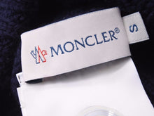 Load image into Gallery viewer, MONCLER モンクレール ニットキャップ ビーニー ネイビー ワッペン ウール レディース サイズS 良好 N38215