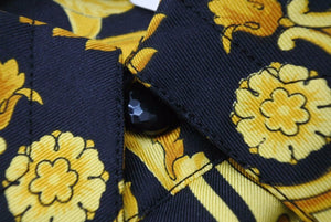 New and unused VERSACE Rare Baroque pattern shirt All pattern Vintage Like new Super rare 44 with tags 38307