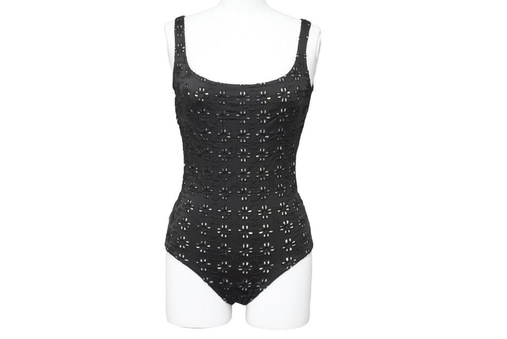 CHANEL シャネル ココマーク スイムウェア ハイレグ 水着 ワンポイントロゴ 01C p16933v09467 ブラック 美品 中古 38357