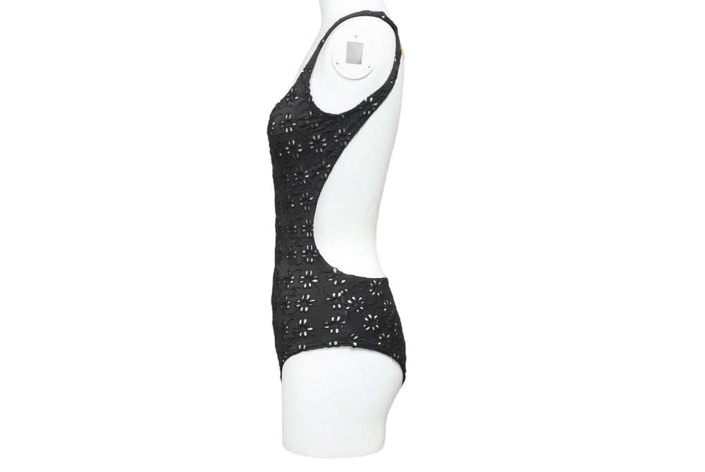 CHANEL シャネル ココマーク スイムウェア ハイレグ 水着 ワンポイントロゴ 01C p16933v09467 ブラック 美品 中古 38357