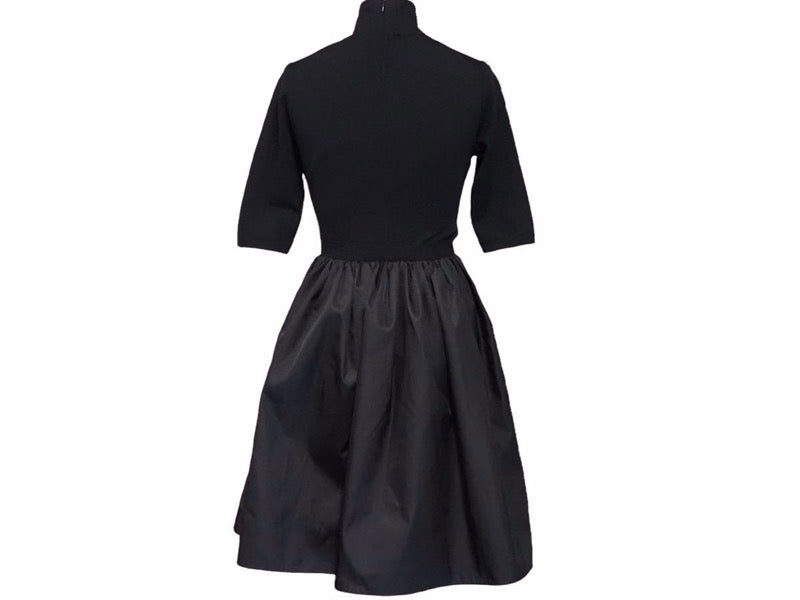 新作 PRADA プラダ ギャバジンドレス Re-Nylon ブラック P3E32_1YZ8_F0806_S_211 レディース サイズ36 良好 38366 正規品