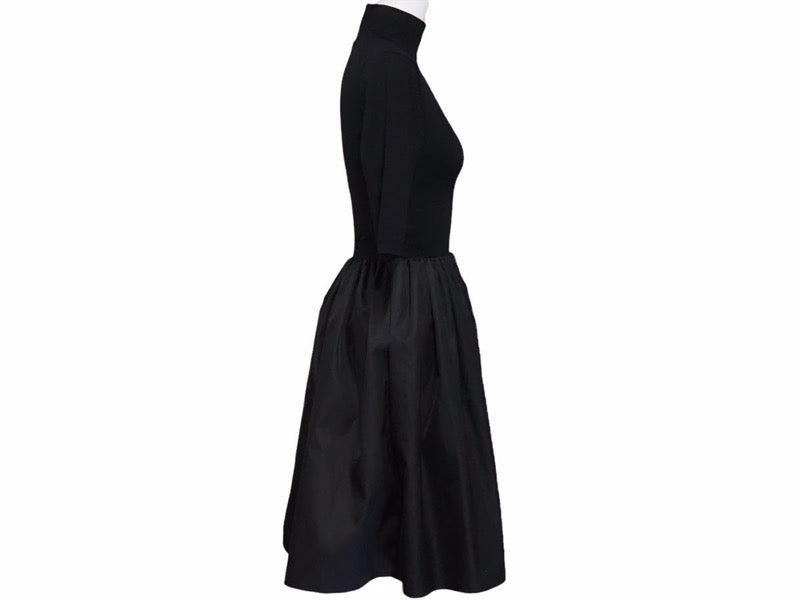 新作 PRADA プラダ ギャバジンドレス Re-Nylon ブラック P3E32_1YZ8_F0806_S_211 レディース サイズ36 良好 38366 正規品