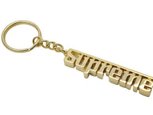 画像をギャラリービューアに読み込む, Supreme シュプリーム キーチェーン 16AW GRAND PRIX KEYCHAIN ロゴ ゴールド 未使用 N39082