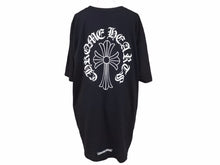 Load image into Gallery viewer, CHROME HEARTS クロムハーツ 20SS セメタリ―クロス ネックロゴ Tシャツ ブラック トップス サイズXL 良好 40981