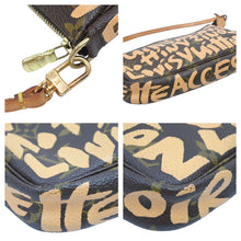 画像をギャラリービューアに読み込む, LOUIS VUITTON ルイヴィトン ポーチ モノグラム グラフィティ ポシェット アクセソワール M92193 美品 中古 43063