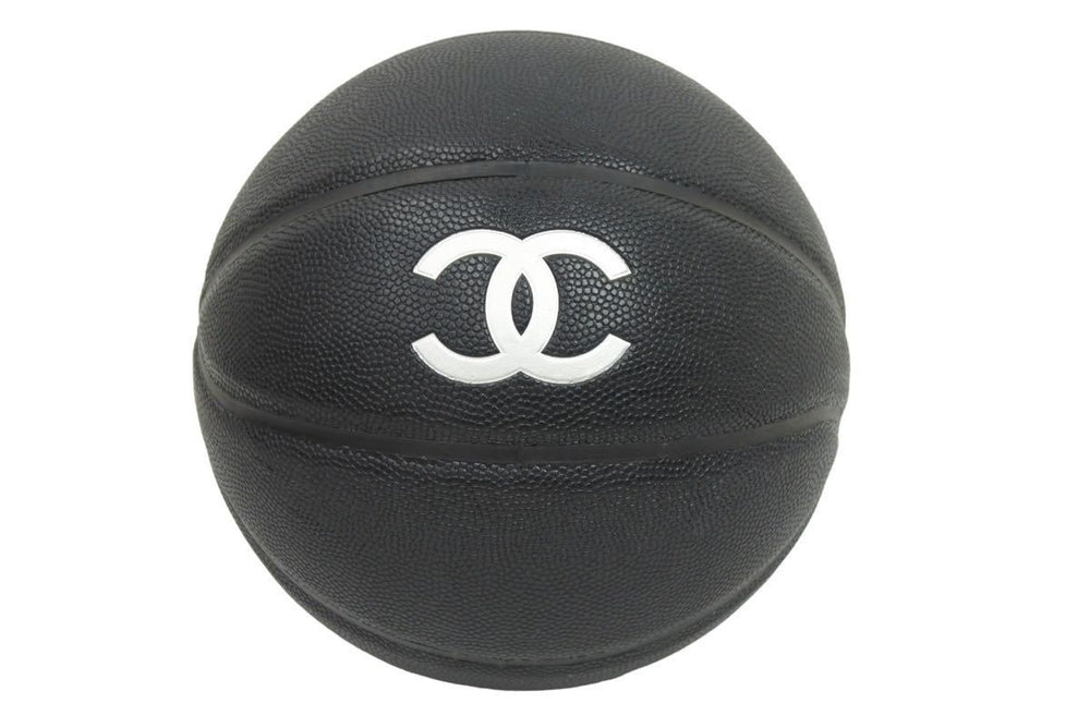 激レア CHANEL シャネル バスケットボール 黒 シルバー 2019年 即完売 美品 中古 43723